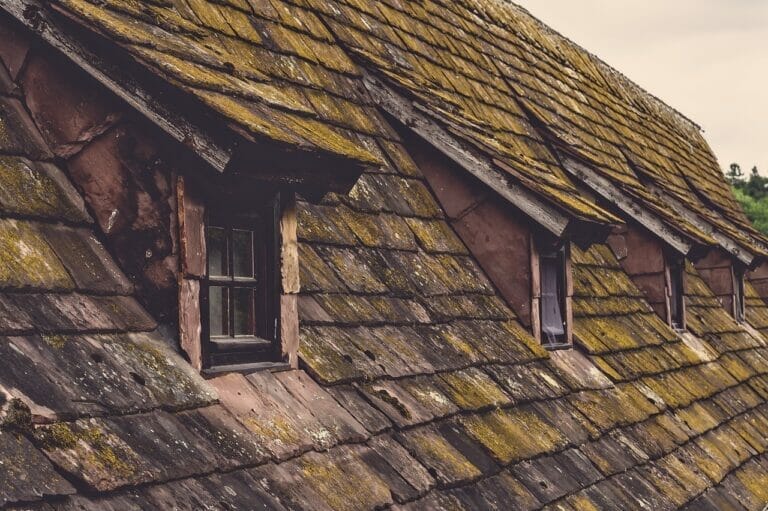 What is Roofing Felt and How Does it Protect Your Home?